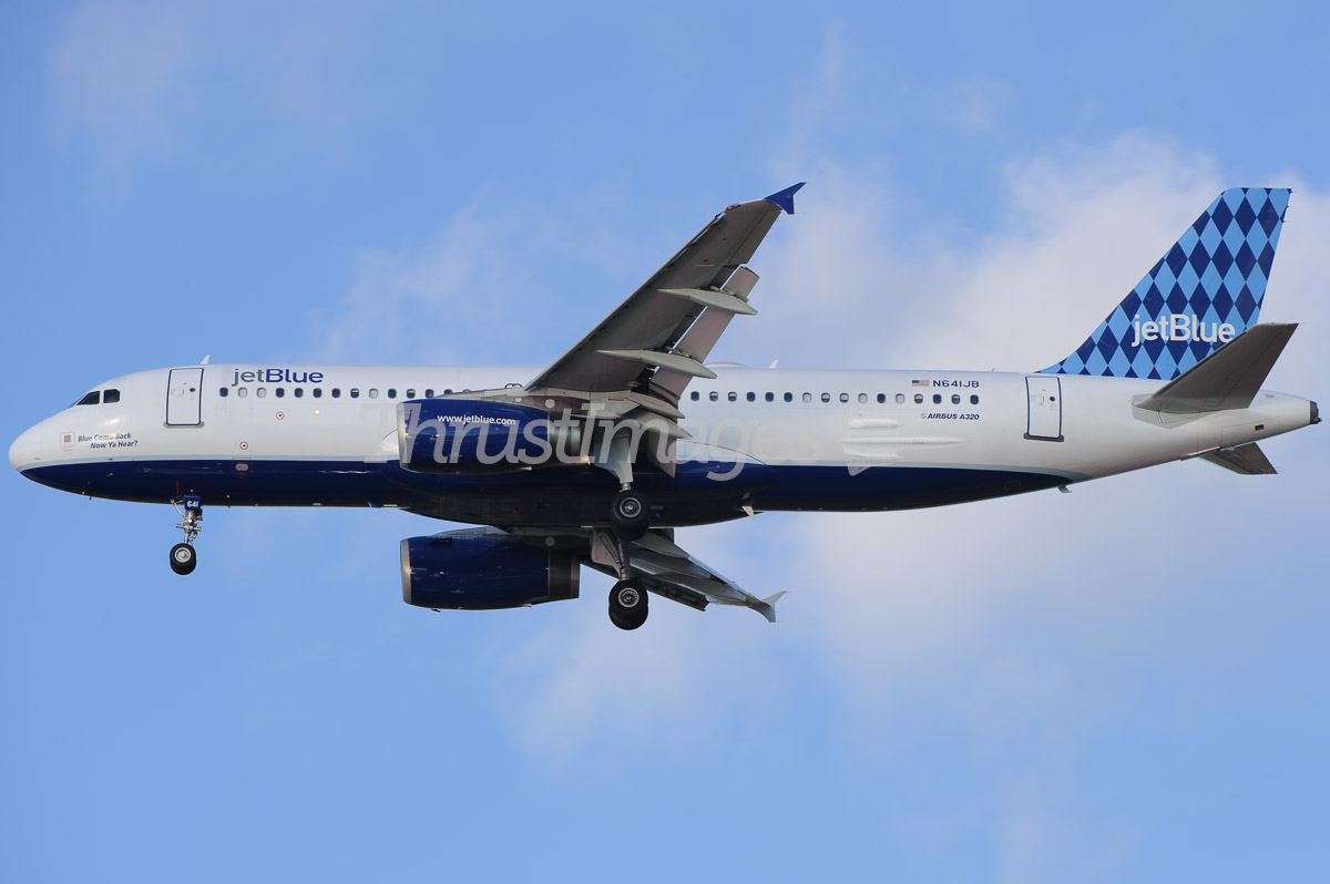 Airbus A320-232 N641JB (cn 2848)
